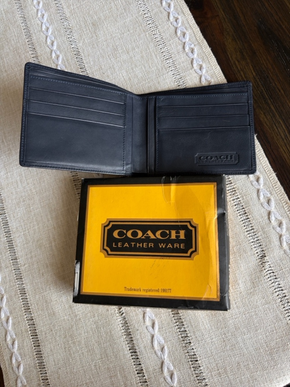 Vintage Coach Leather Ware Men's Bifold Card Holder Wallet late 80s early 90’s